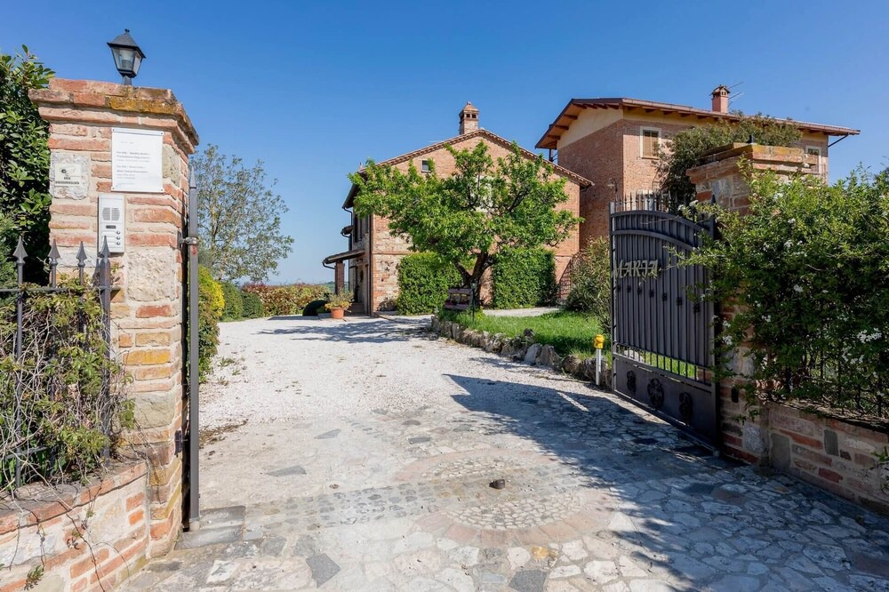 Photo of Others in Castiglione del Lago