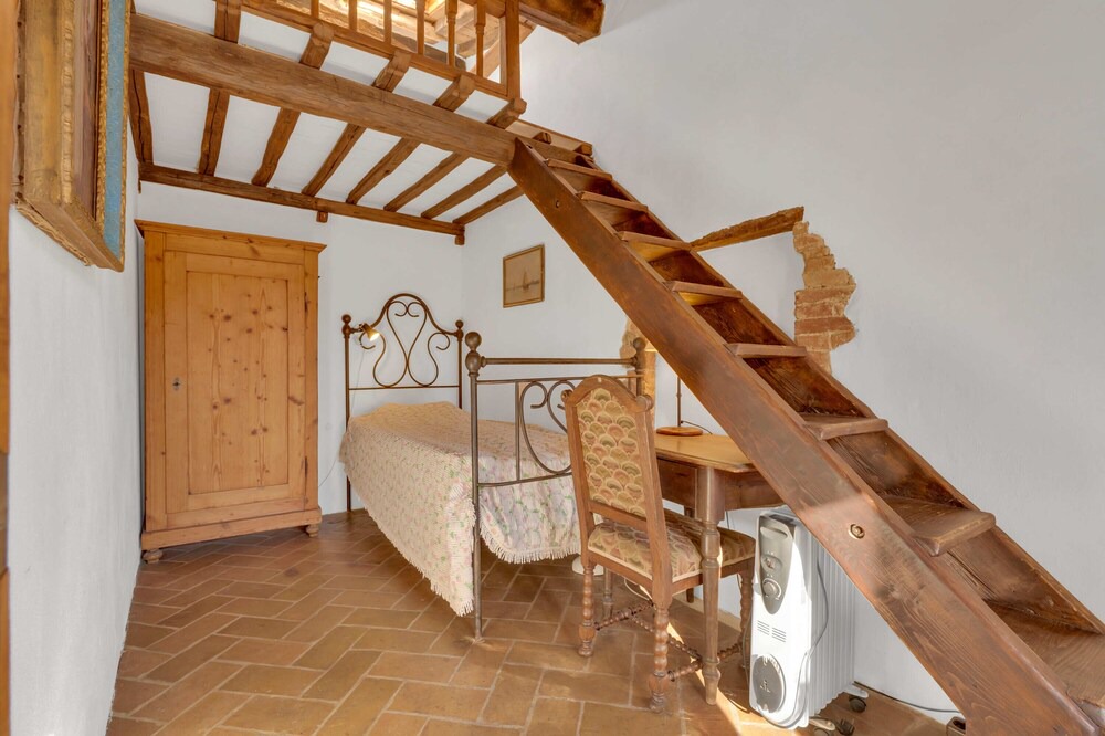 Photo of Bedroom in Chiusdino