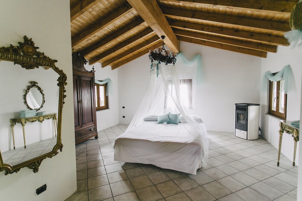 Photo of Bedroom in Magnago