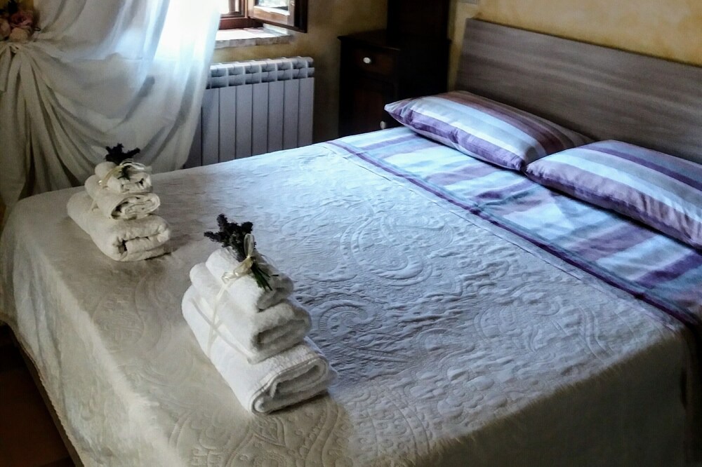 Photo of Bedroom in Collemancio
