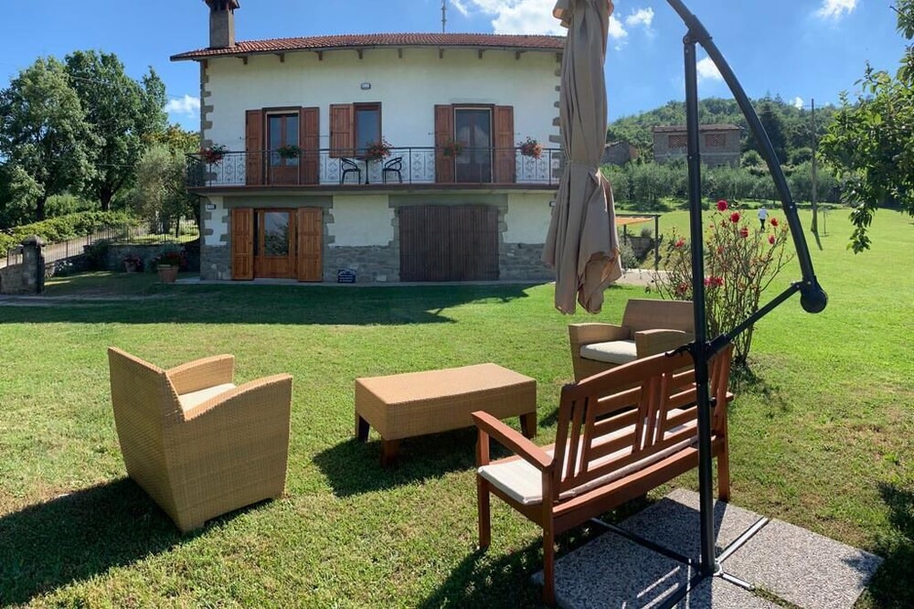 Photo of Outdoor in Caprese Michelangelo