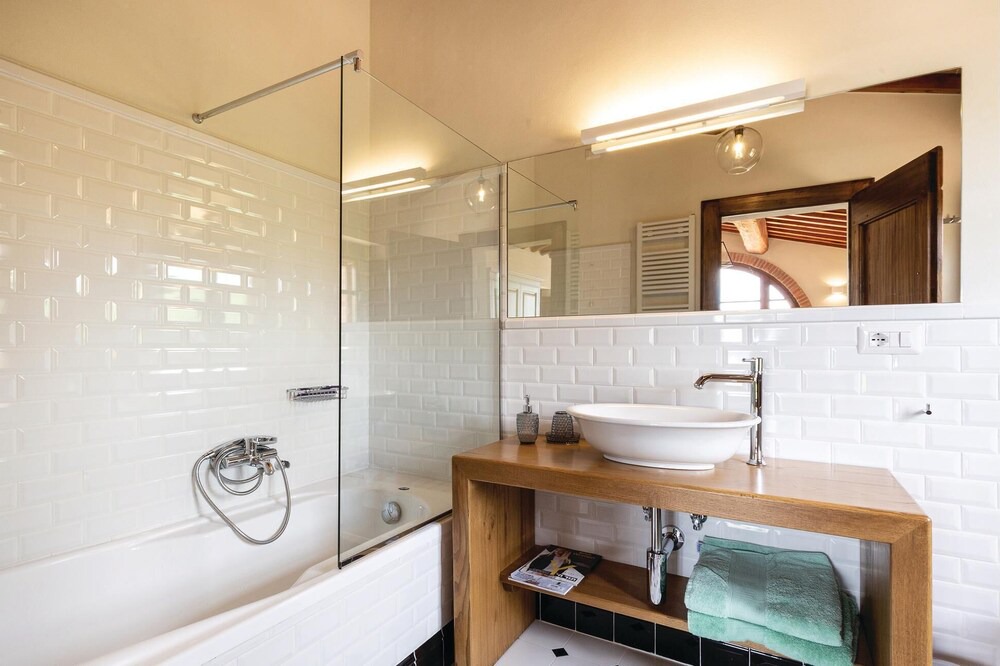 Photo of Bathroom in Foiano della Chiana