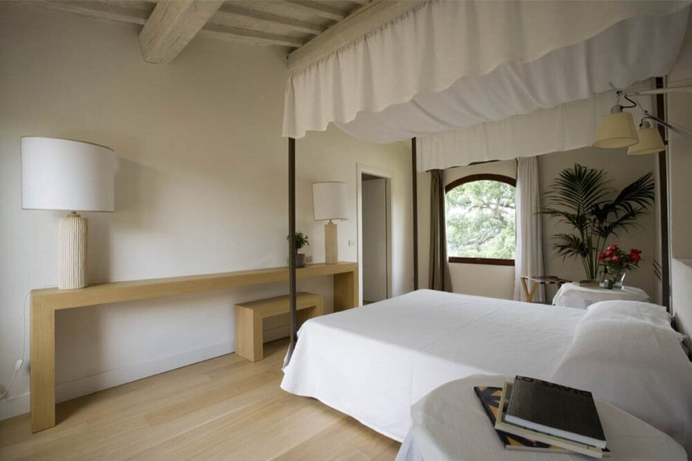 Photo of Bedroom in Barberino Val d'Elsa