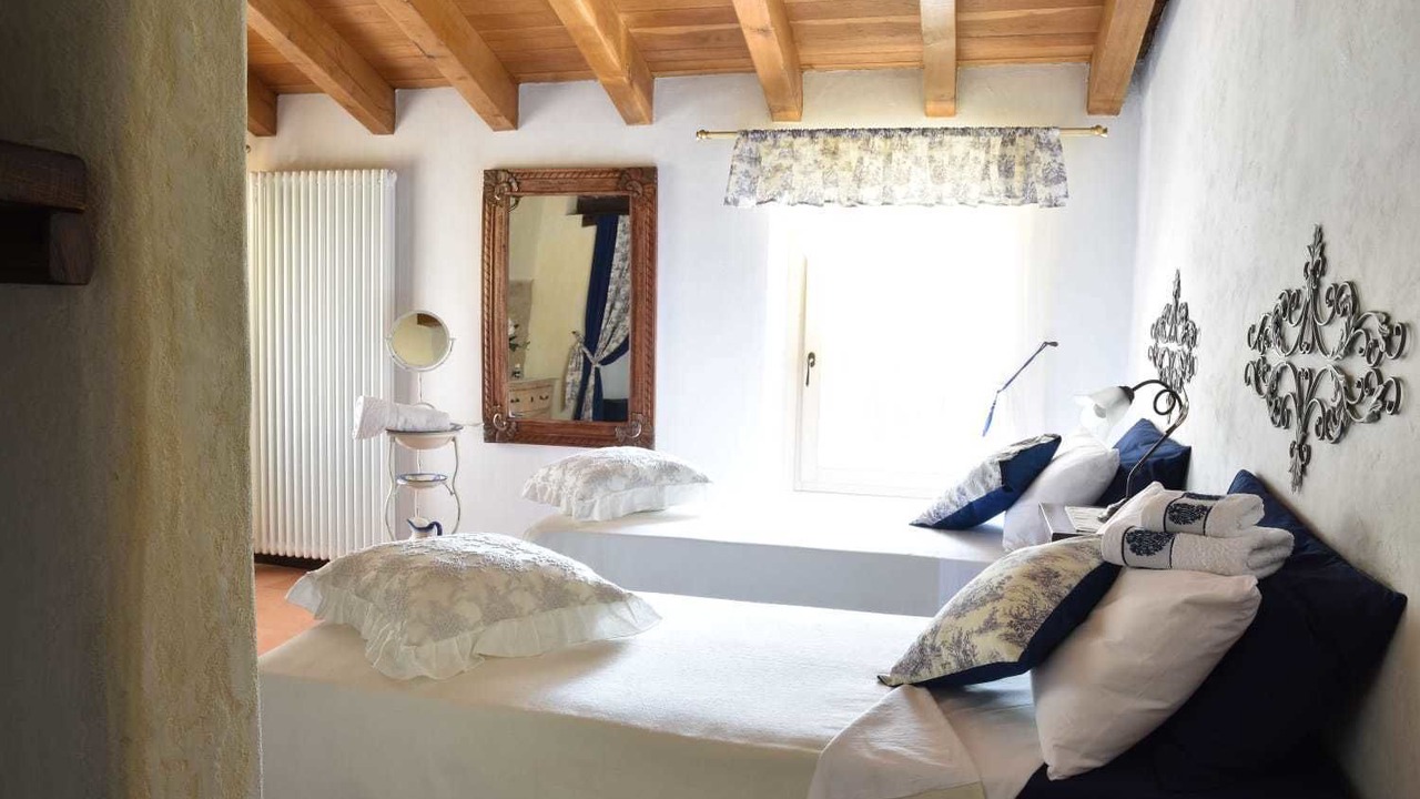 Photo of Bathroom in Paullo
