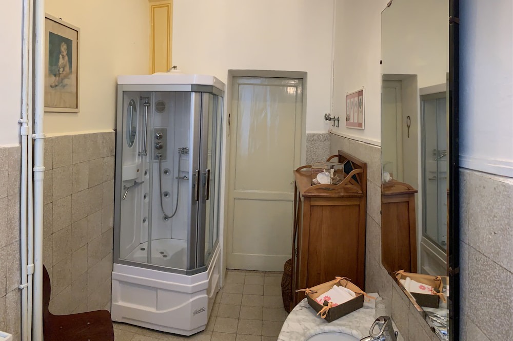 Photo of Bathroom in Nibbiano