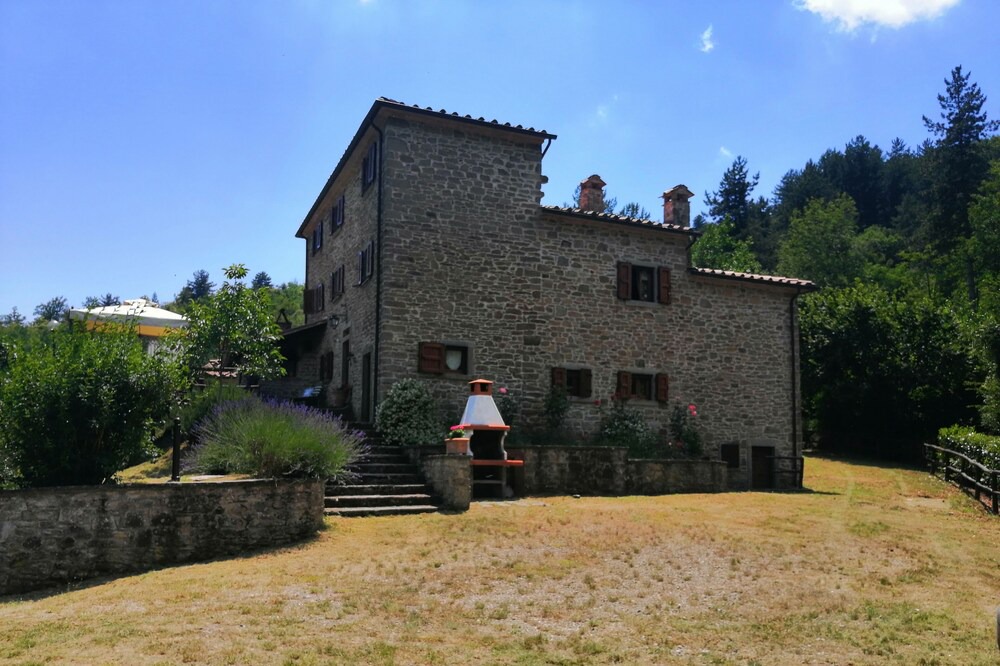 Photo of Outdoor in Talla