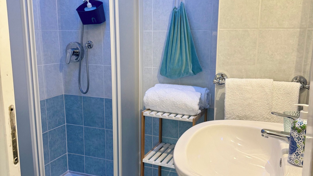 Photo of Bathroom in Garda