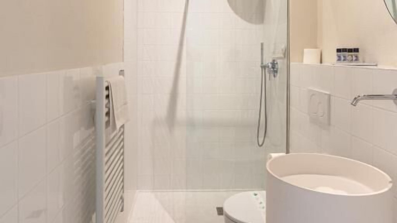 Photo of Bathroom in Parma City Centre