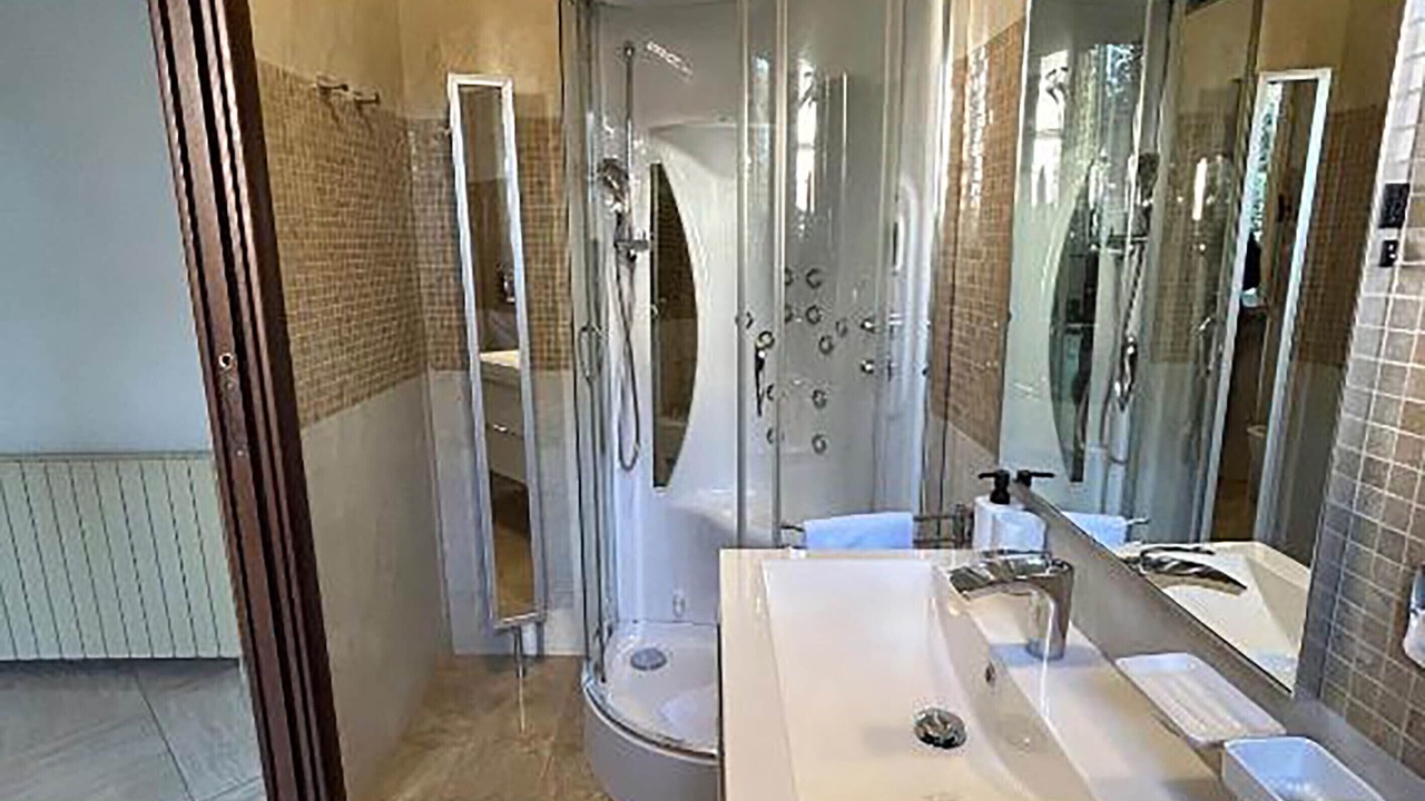 Photo of Bathroom in Zona XVIII Capannelle