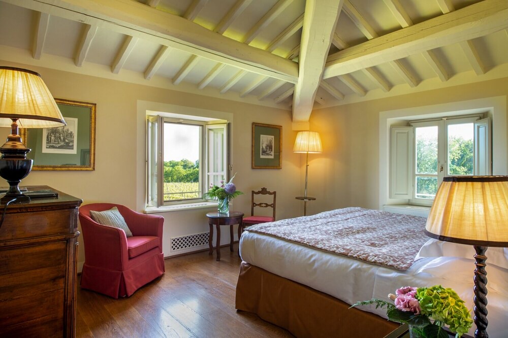 Photo of Bedroom in Loro Ciuffenna