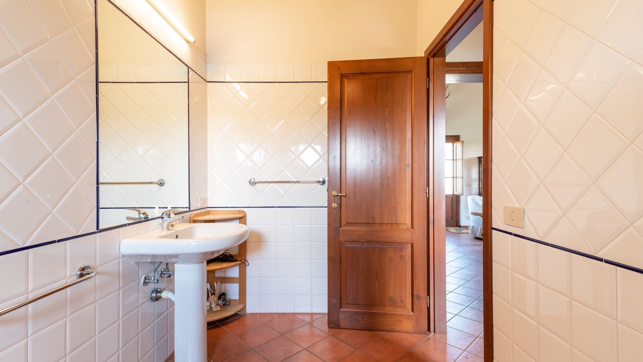 Photo of Bathroom in Laterina
