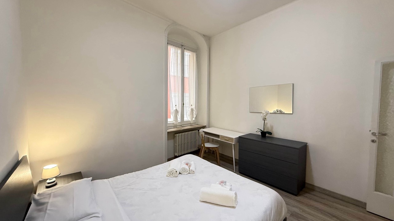 Photo of Bedroom in Parma City Centre