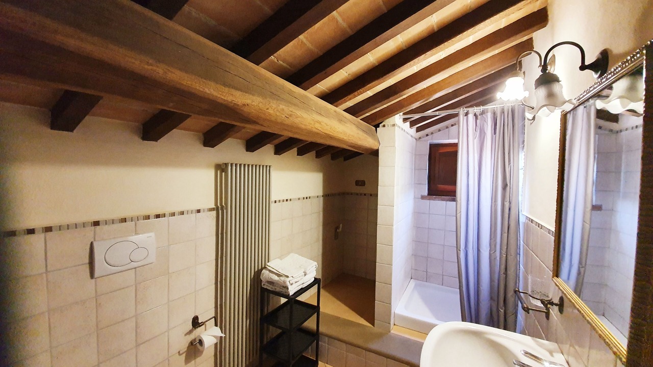 Photo of Bathroom in Cannara