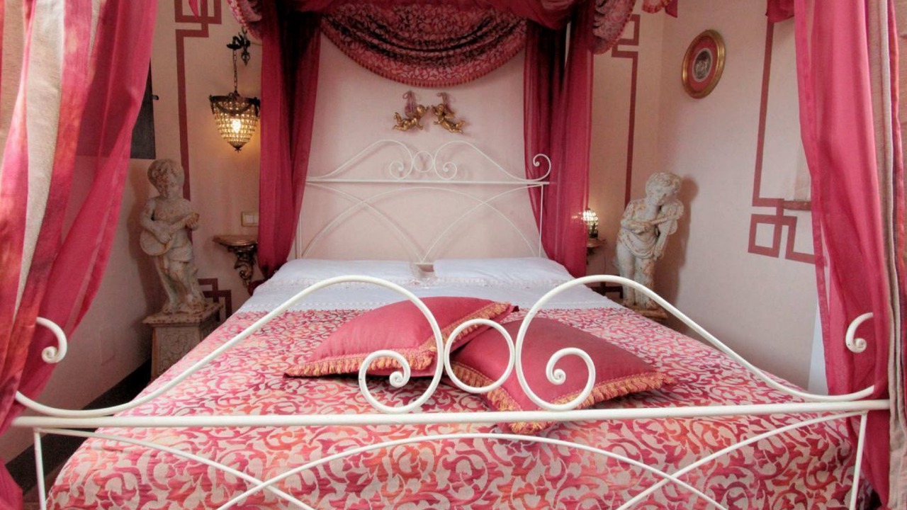 Photo of Bedroom in Badia