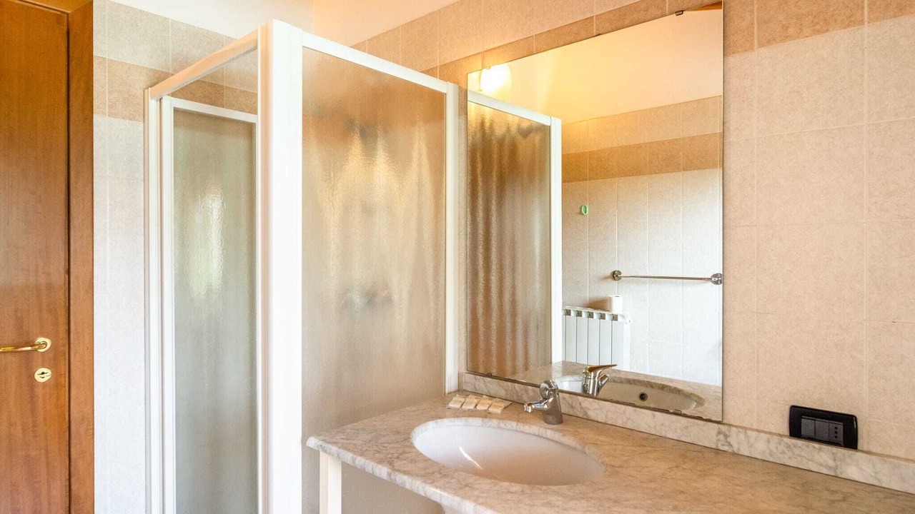 Photo of Bathroom in Cunettone