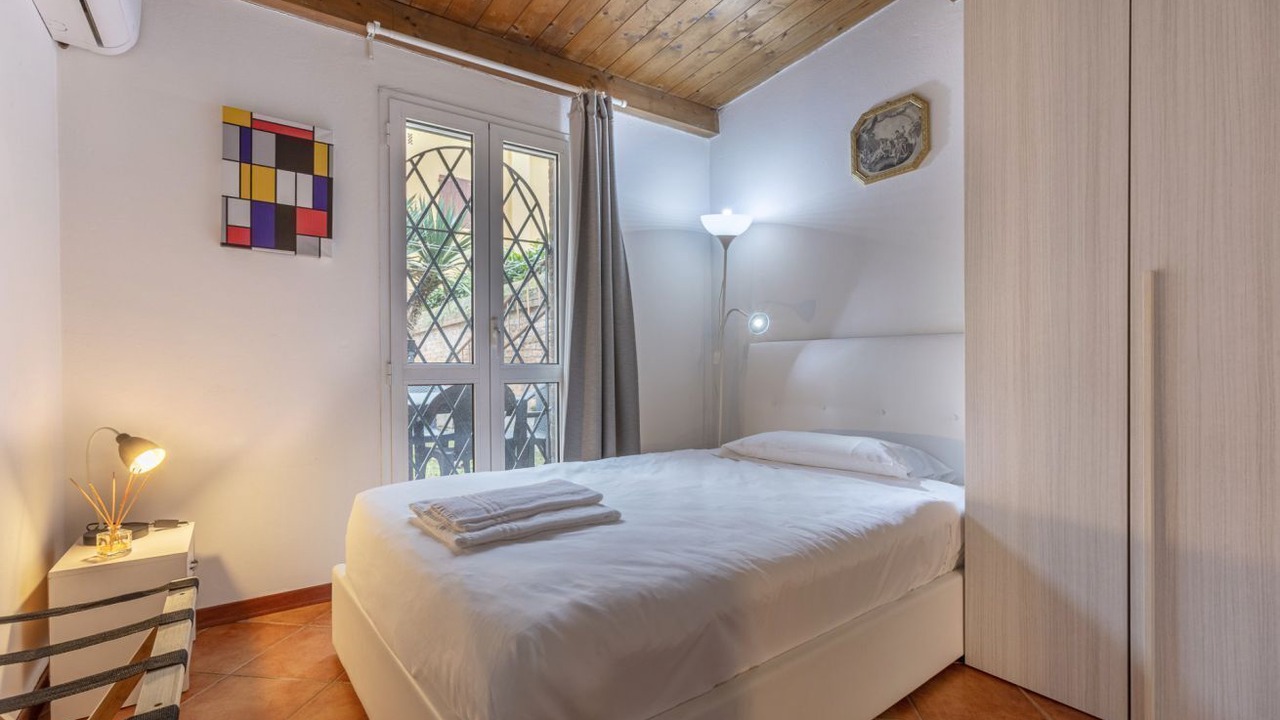 Photo of Bedroom in Ferrara Historic Centre