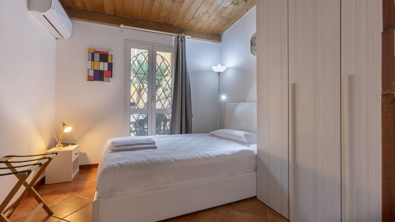 Photo of Bedroom in Ferrara Historic Centre