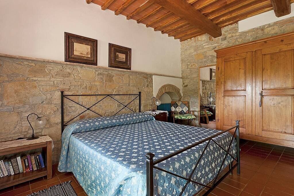 Photo of Bedroom in Barberino Val d'Elsa