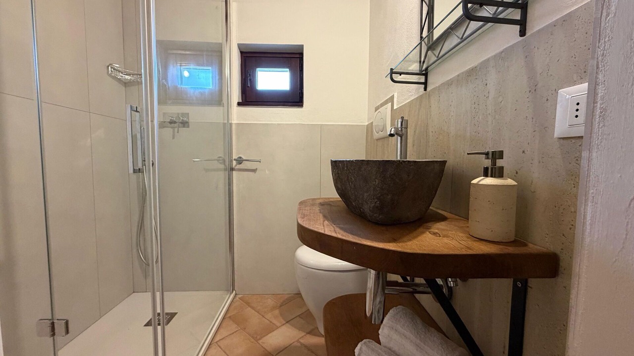 Photo of Bathroom in Cortona