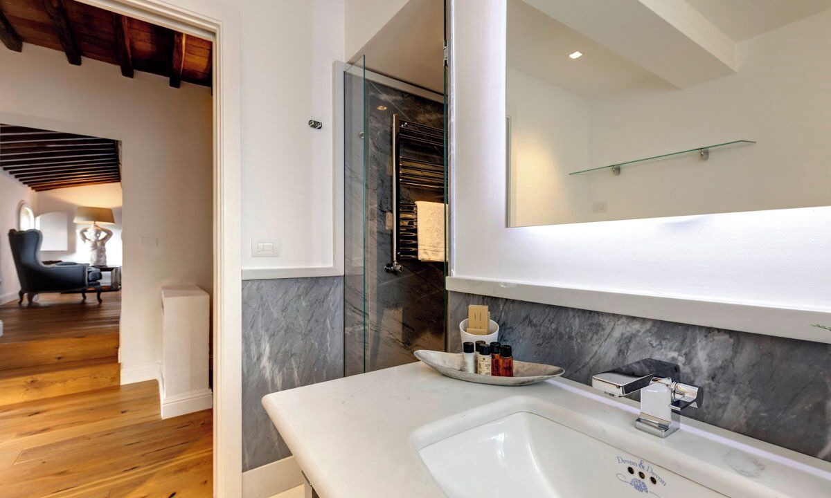Photo of Bathroom in Panzano in Chianti