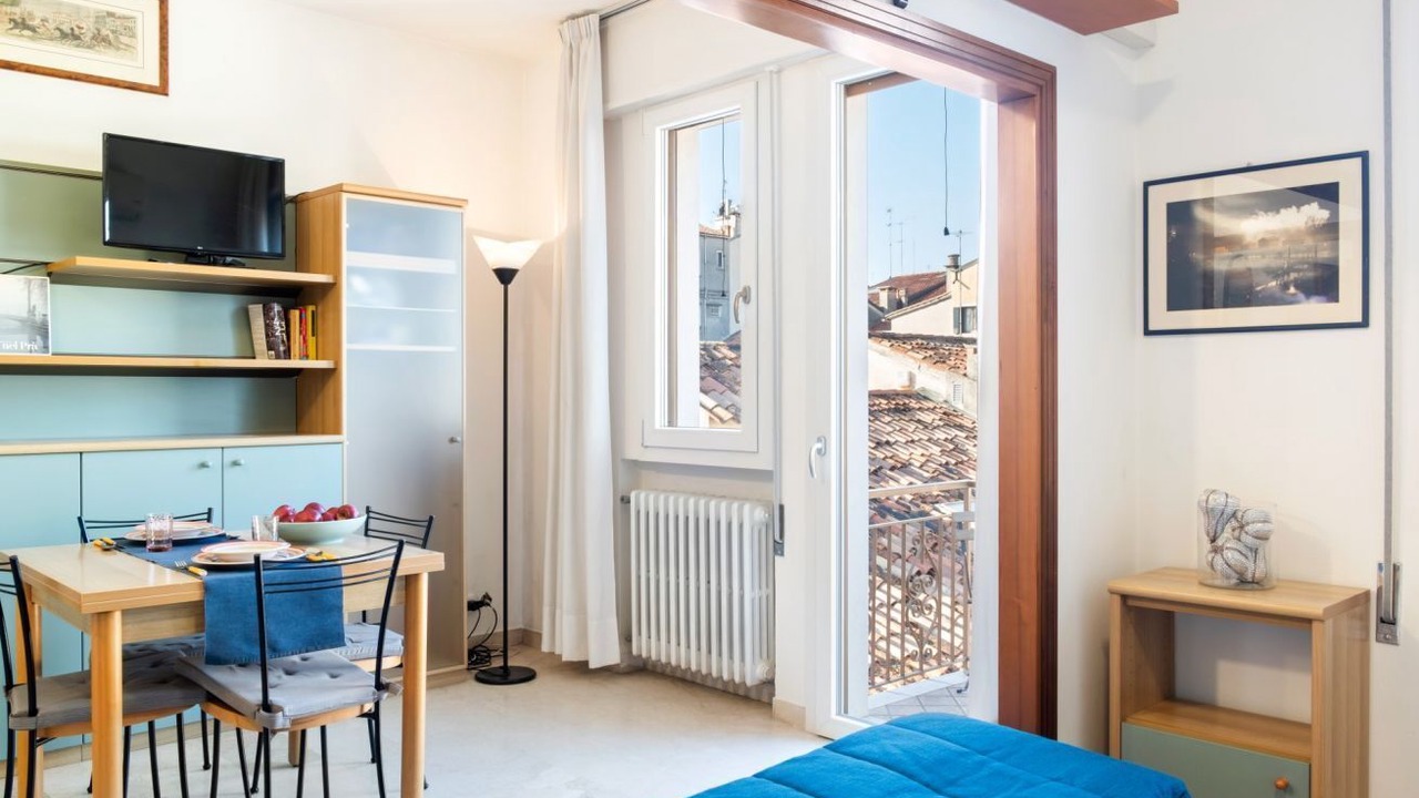 Photo of Bedroom in Historic Centre
