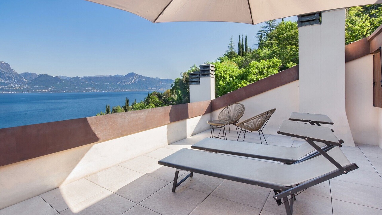 Photo of Patio Balcony in Garda