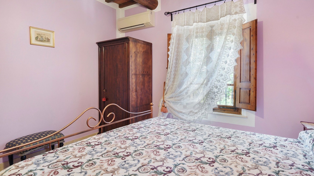 Photo of Bedroom in Foiano della Chiana