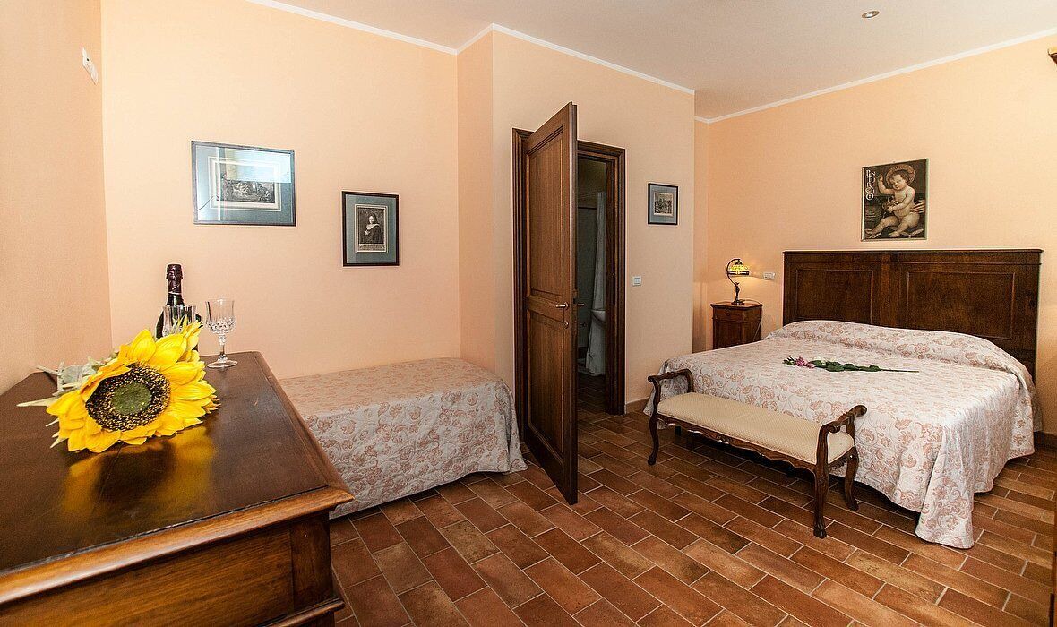Photo of Bedroom in Capodacqua