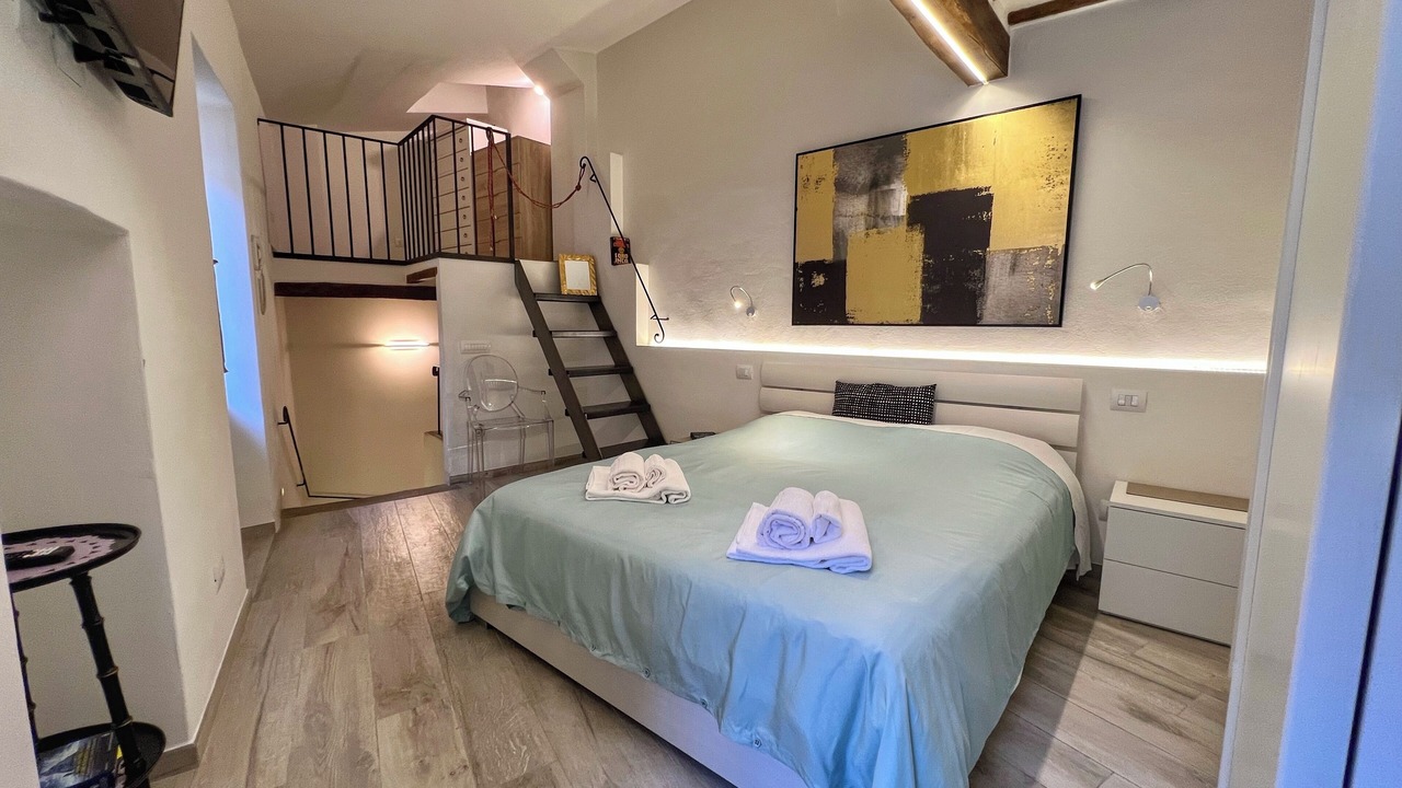 Photo of Bedroom in Arezzo