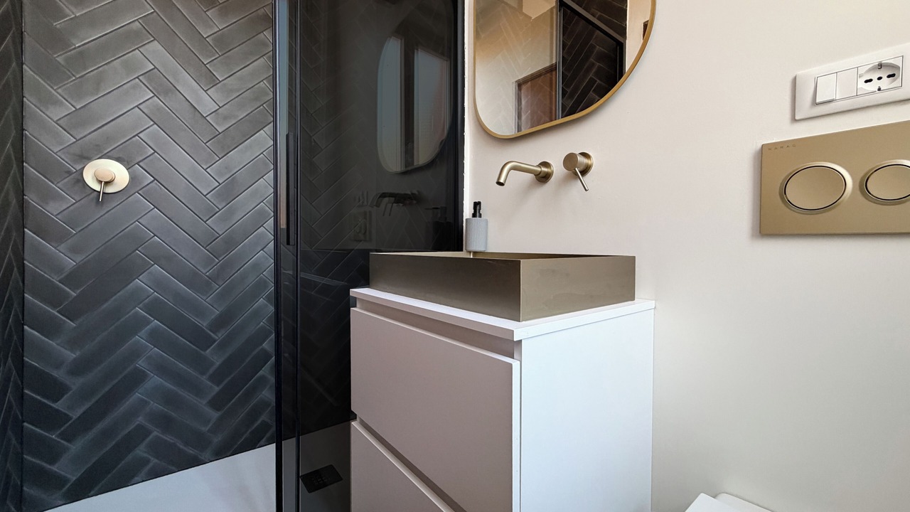 Photo of Bathroom in Old Town