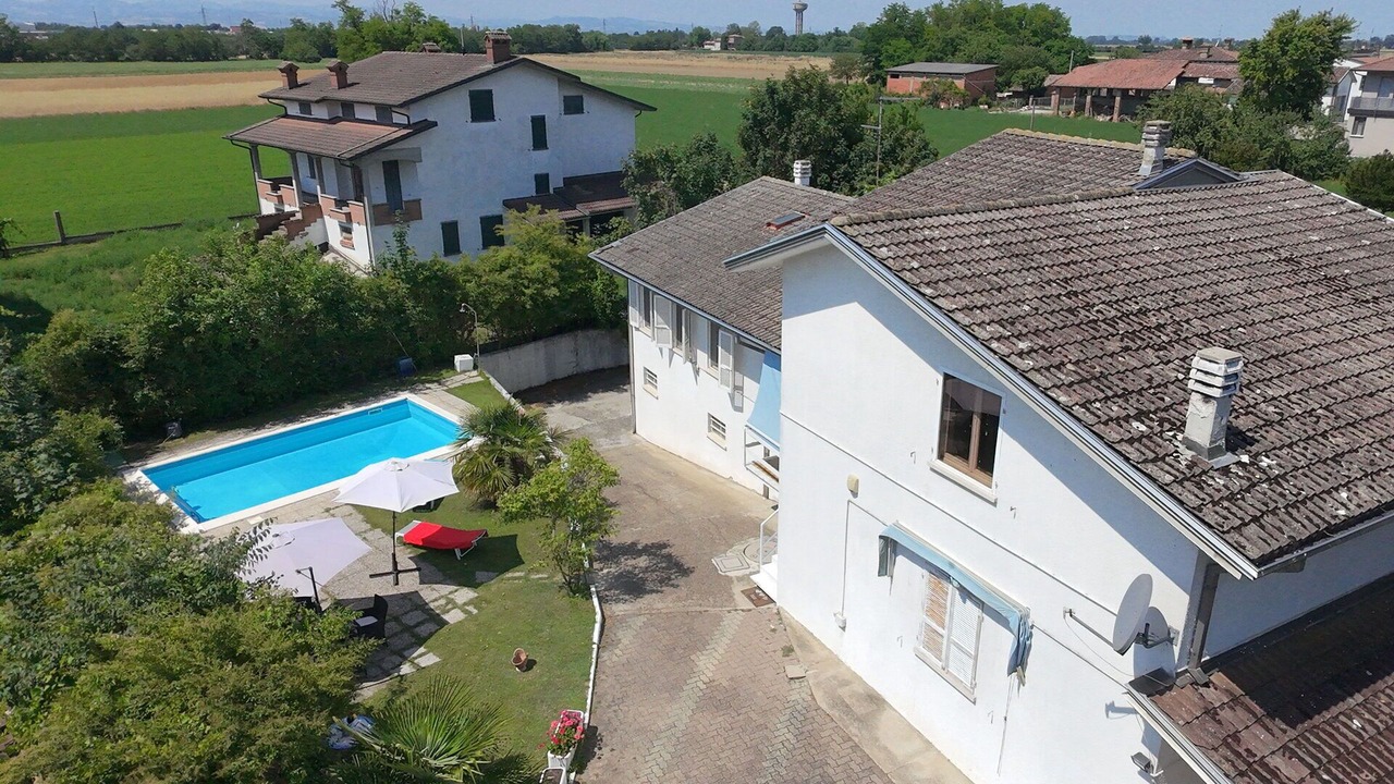 Photo of Outdoor in Calendasco