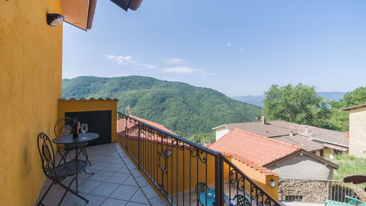 Photo of Patio Balcony in Bagnone