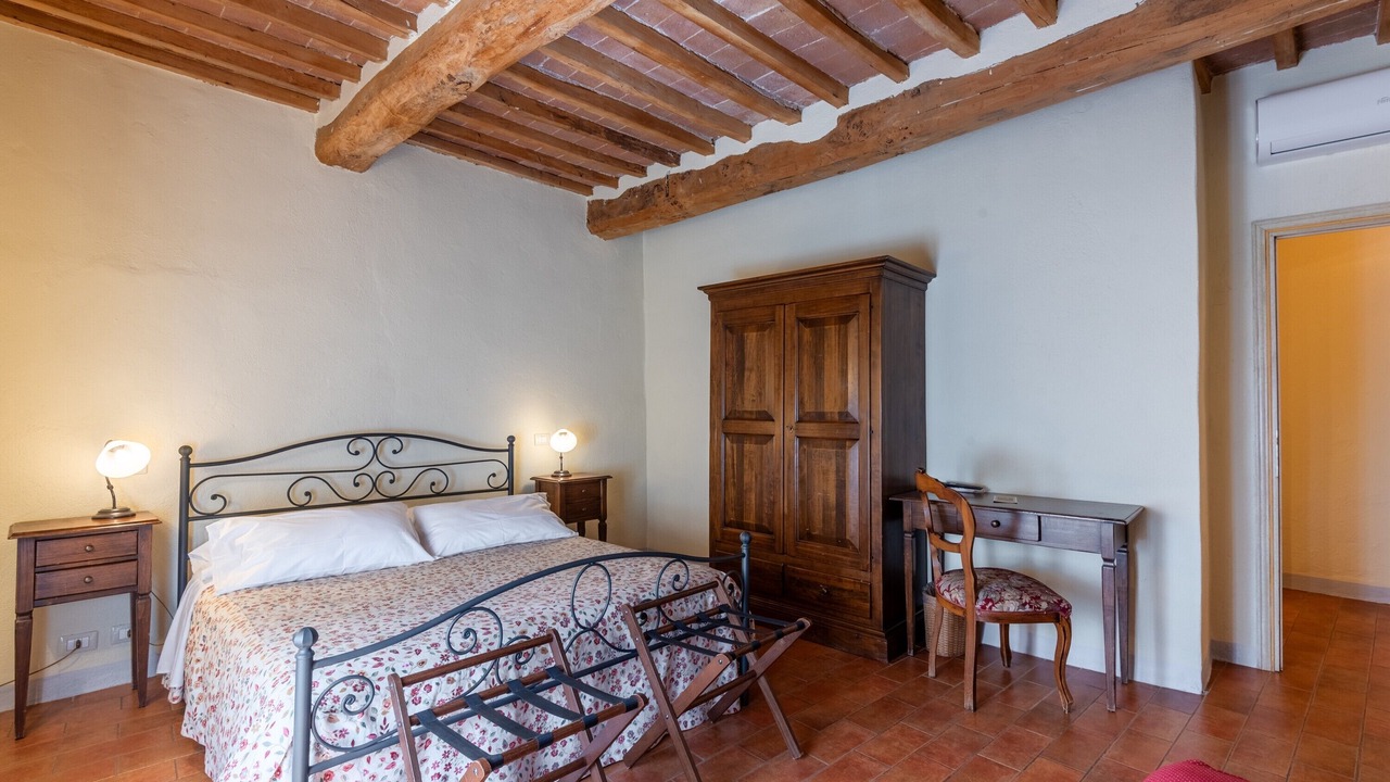 Photo of Bedroom in Montisi