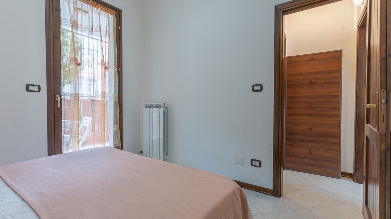 Photo of Bedroom in Lido delle Nazioni