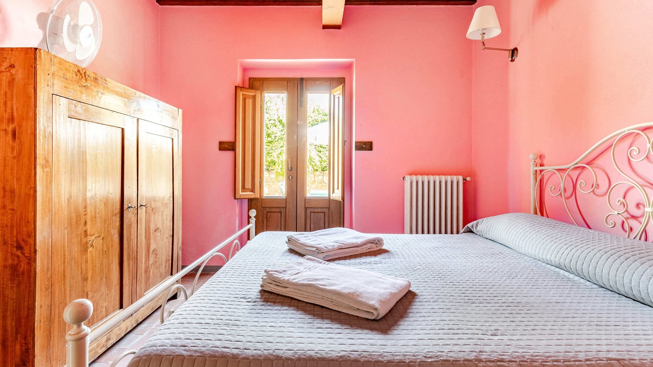 Photo of Bedroom in Castelfranco di Sopra