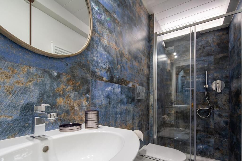 Photo of Bathroom in Oltrarno