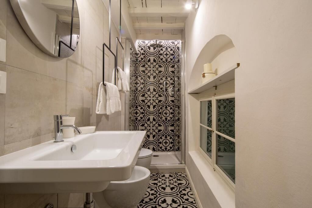 Photo of Bathroom in Oltrarno