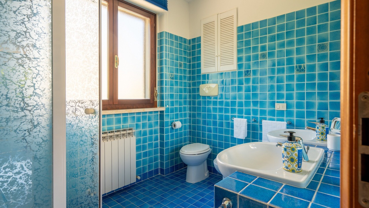 Photo of Bathroom in Passignano sul Trasimeno