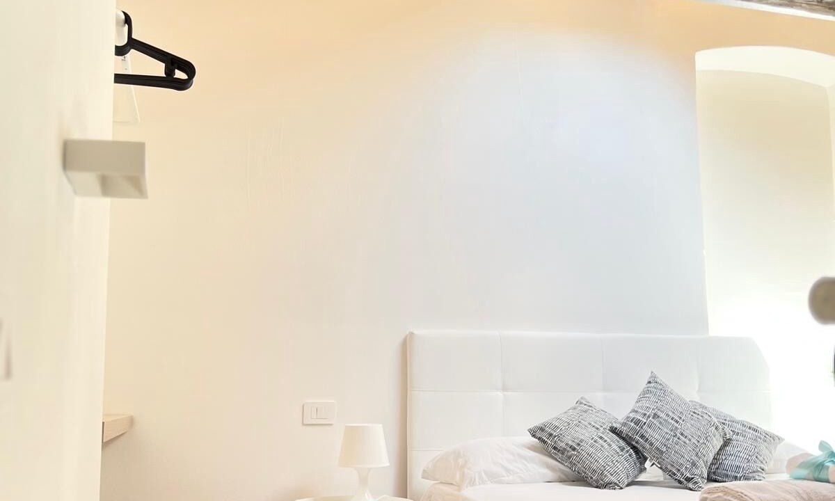 Photo of Bedroom in La Spezia Historic Centre