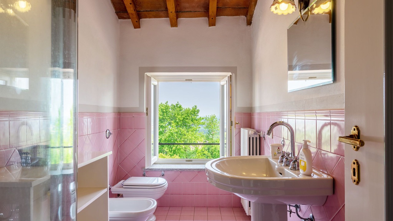 Photo of Bathroom in Zenevredo