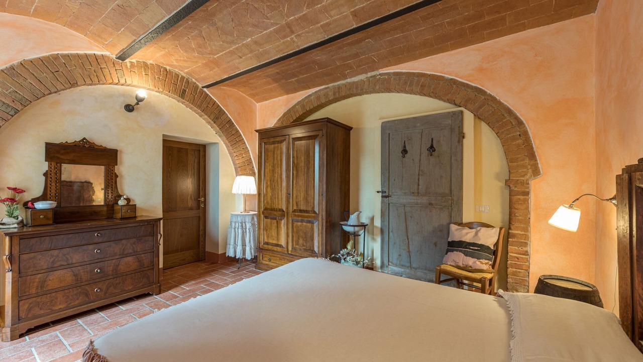 Photo of Bedroom in Asciano
