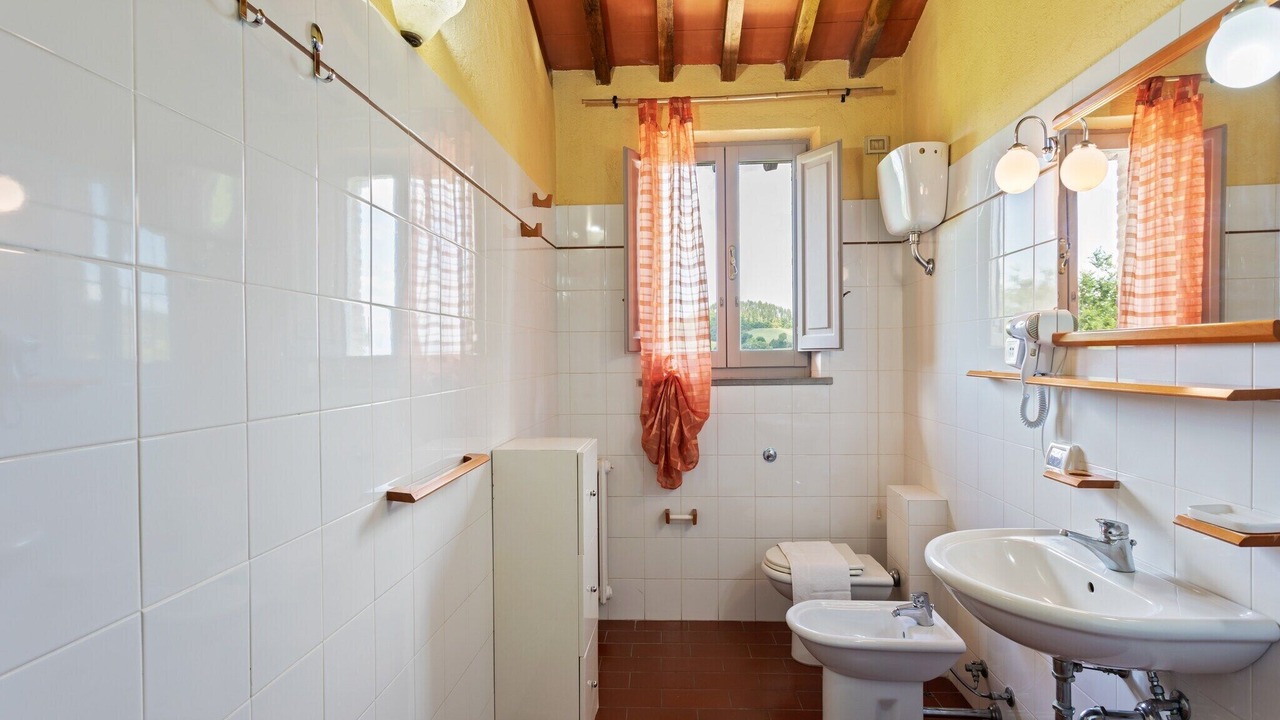Photo of Bathroom in Santa Reparata