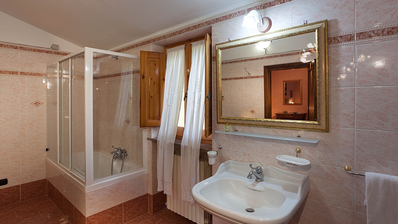Photo of Bathroom in Santa Reparata
