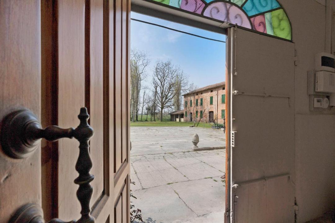 Photo of Others in Gonzaga
