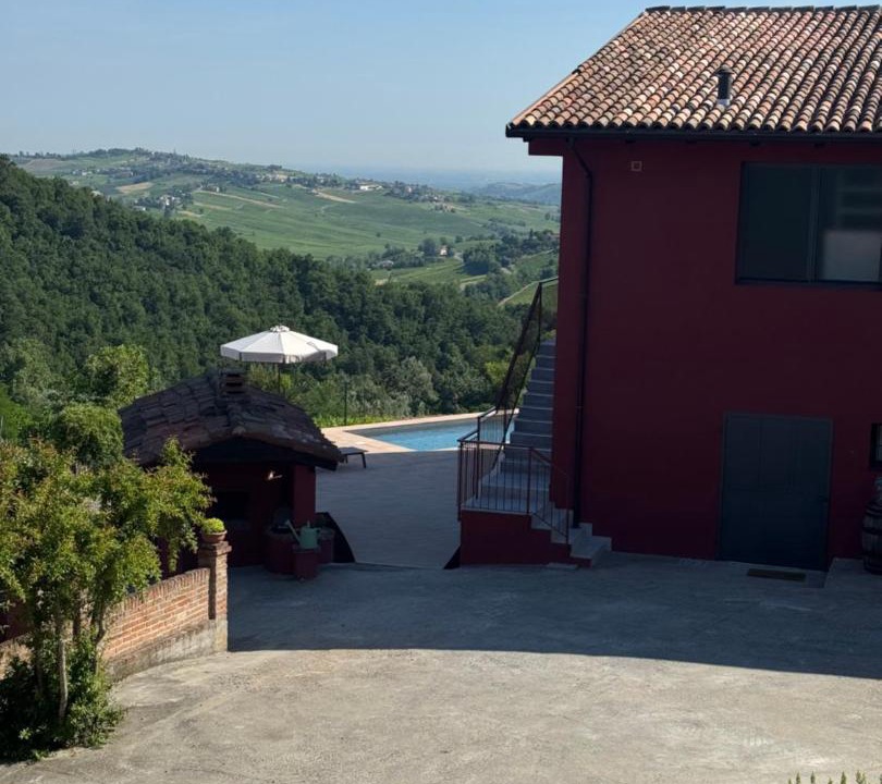 Photo of Others in Montecalvo Versiggia