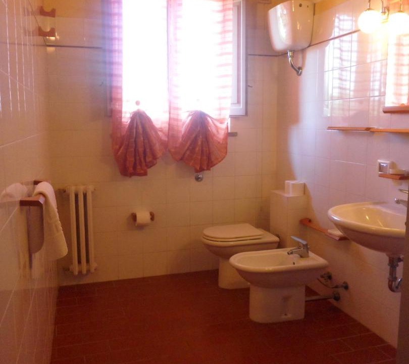 Photo of Bathroom in Santa Reparata