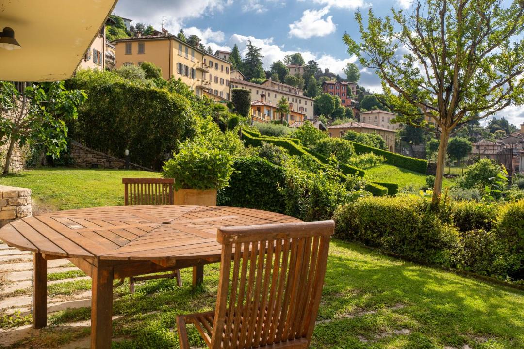 Photo of Others in Bergamo
