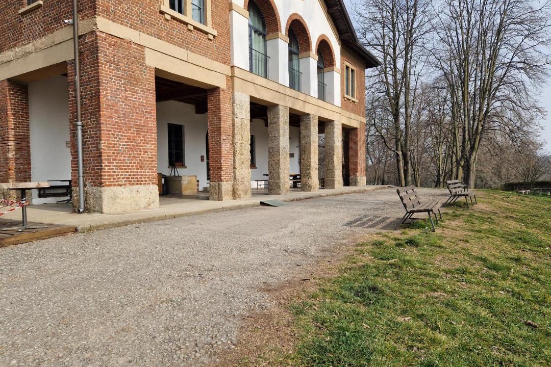 Photo of Others in Montesiro