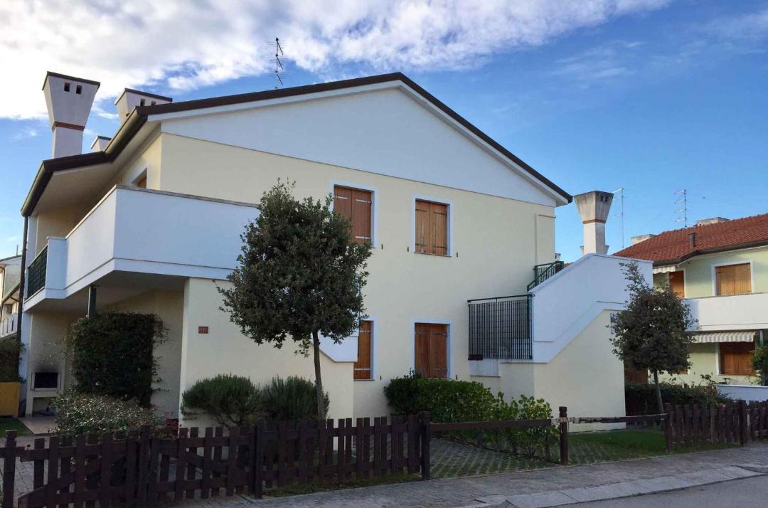 Photo of Buildings in Rosapineta