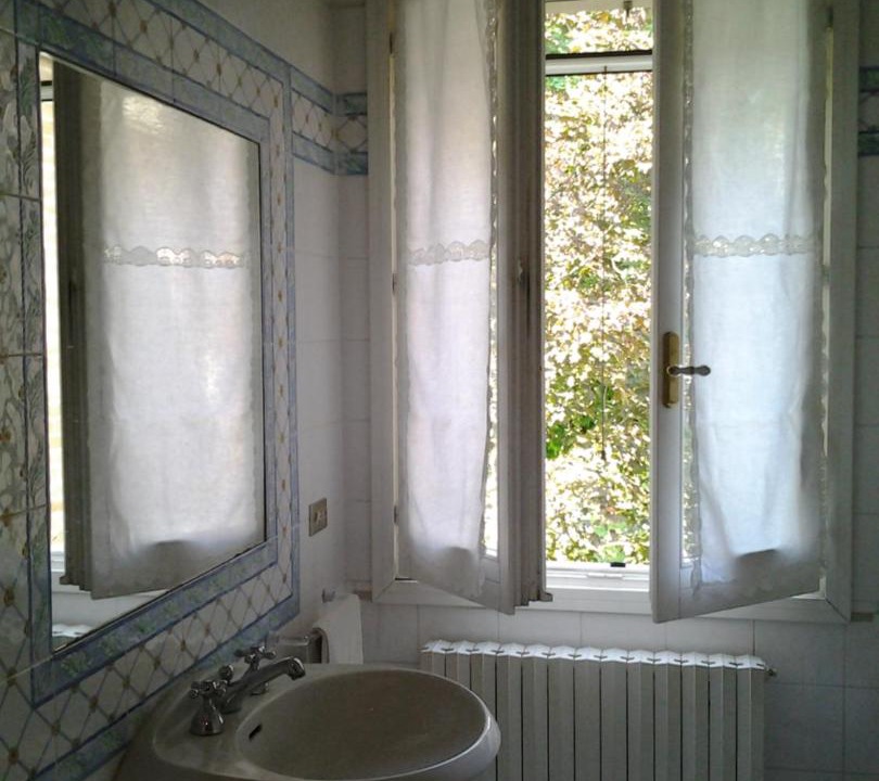 Photo of Others in Bastiglia
